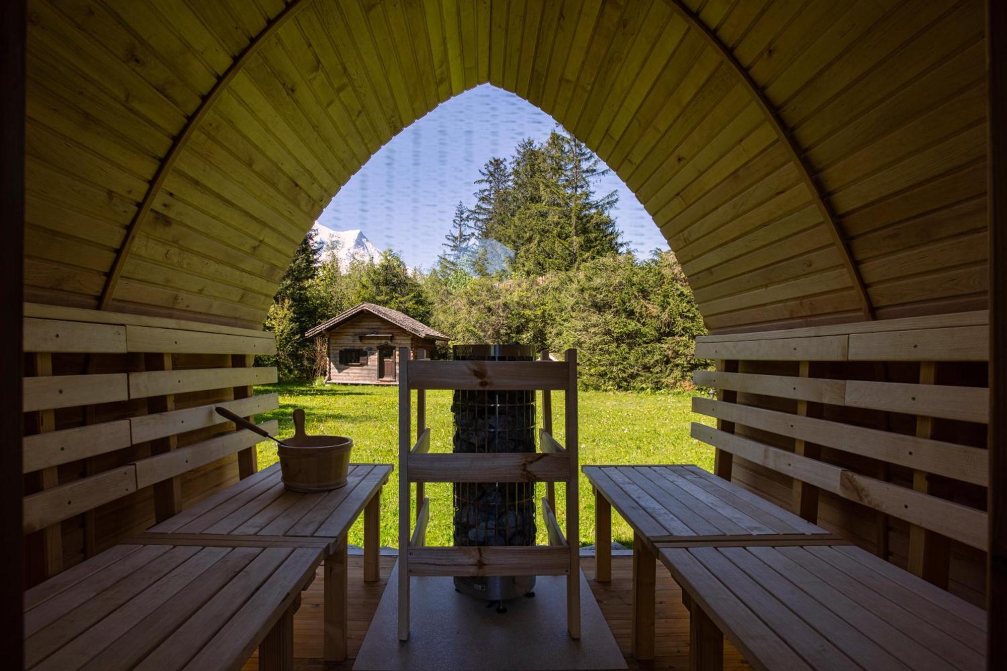 Chalet Les Praz - 280Sqm - Sauna Cinema Fitness - 5 Bedrooms In Heart Of Les Praz - By Cozee Rentals Chamonix Exterior foto